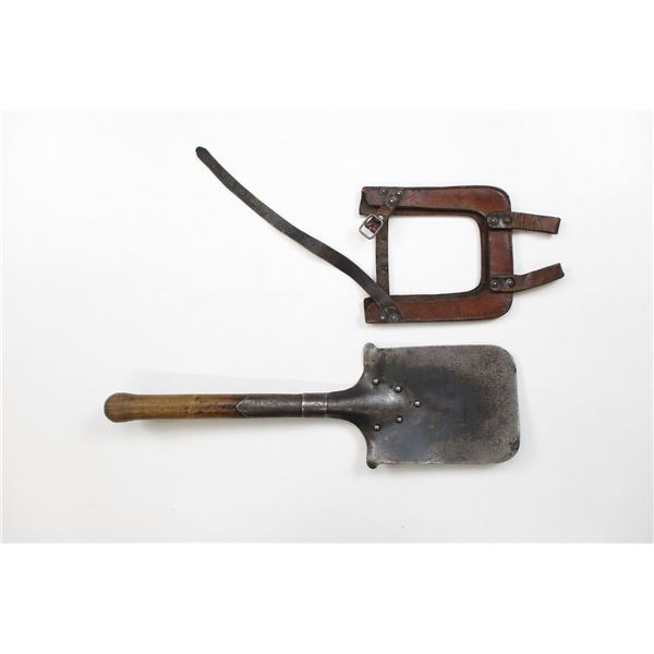 WWII GERMAN ENTRENCHING TOOL