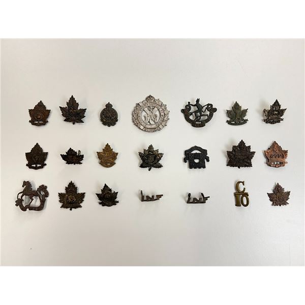 WWI CANADIAN UNIFORM INSIGNIA LOT