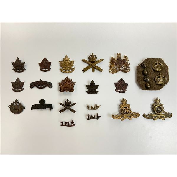 WWI CANADIAN UNIFORM INSIGNIA LOT