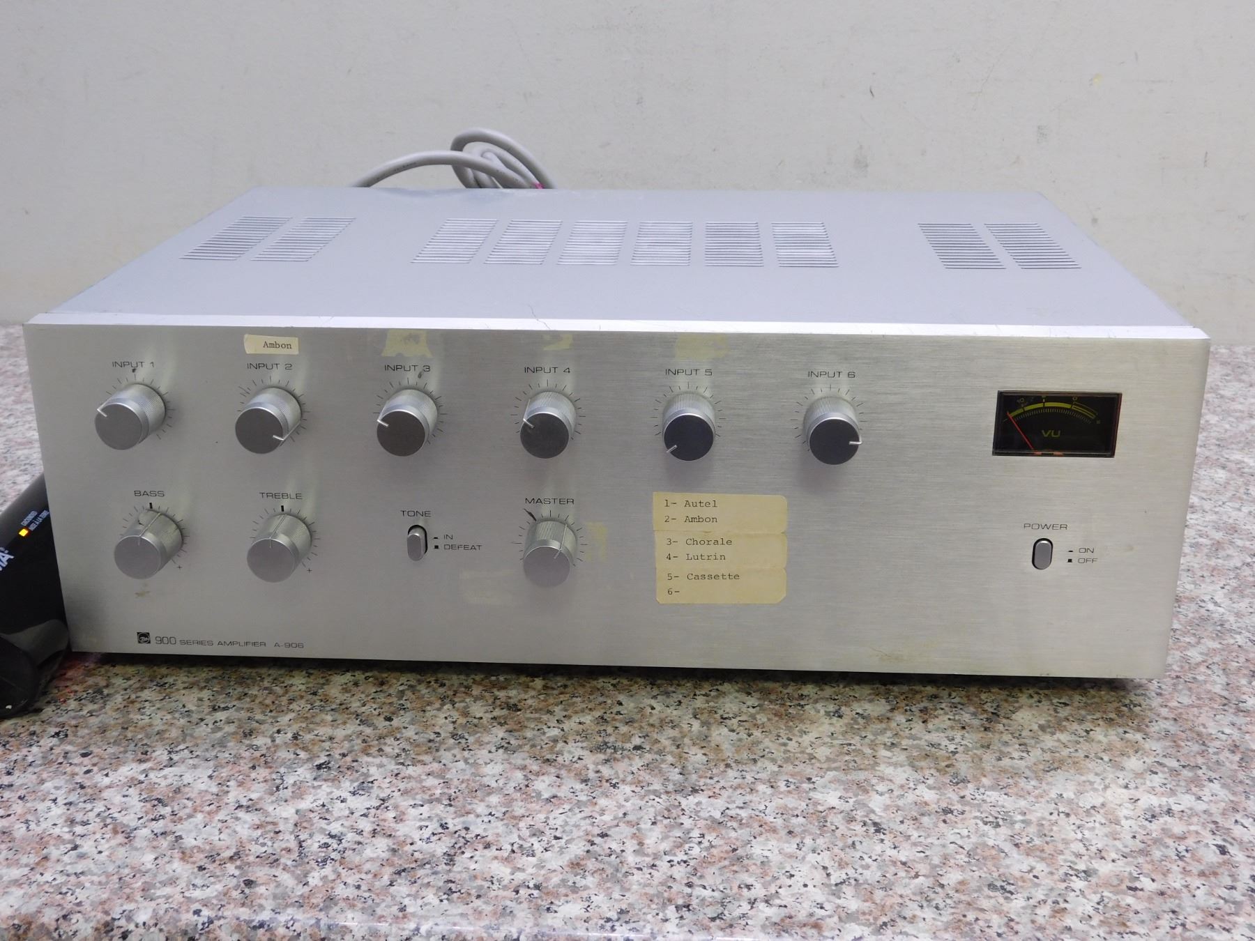 TOA Model A-906 900 Series Mixer Amplifier