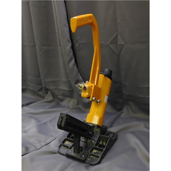 Bostitch Model MIII Air Flooring Stapler