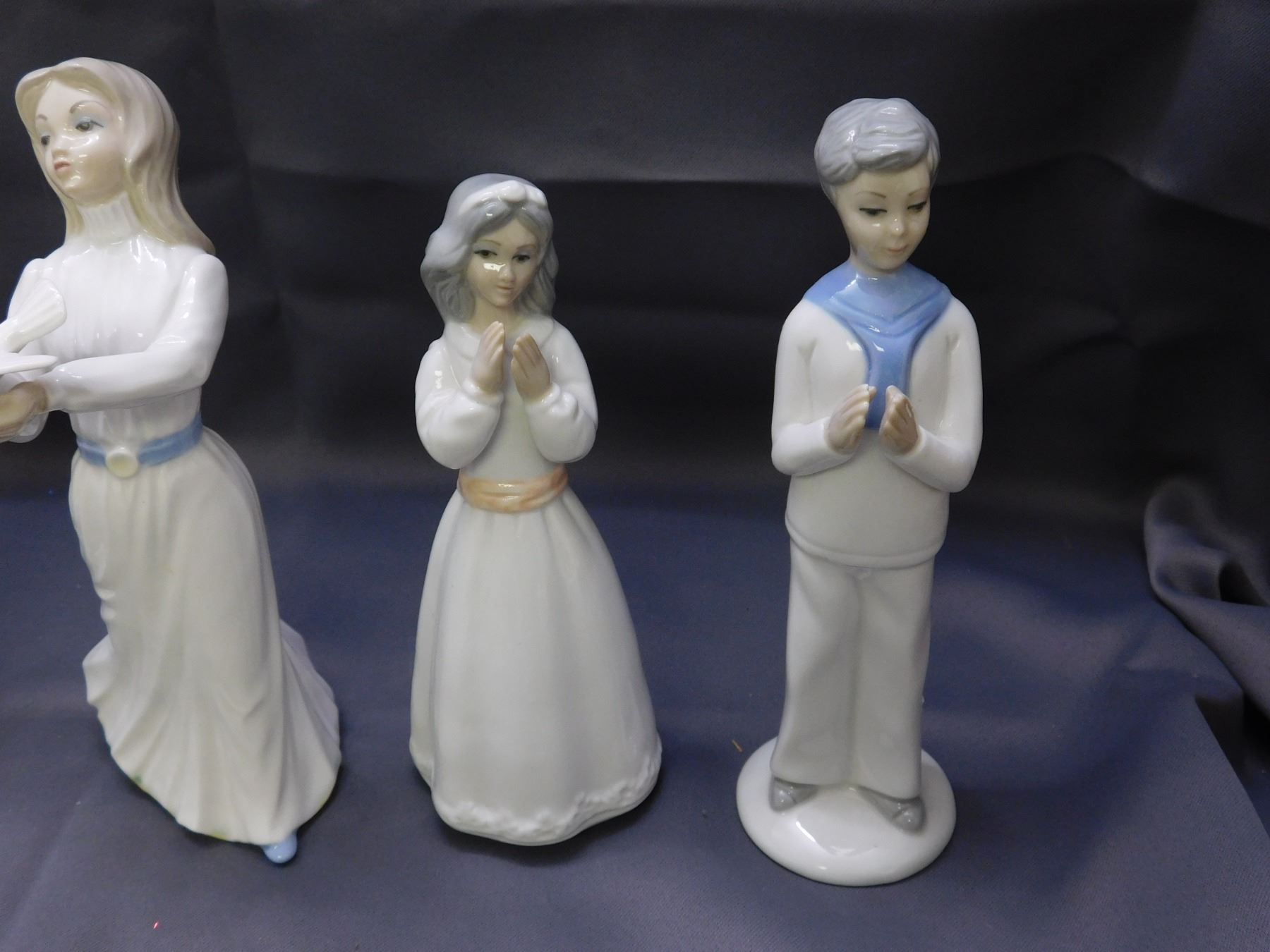 Lot of 5 Tengra Figurines Made in Spain Porcelain Couple, Girl with Dove, Clown, Girl with Ball