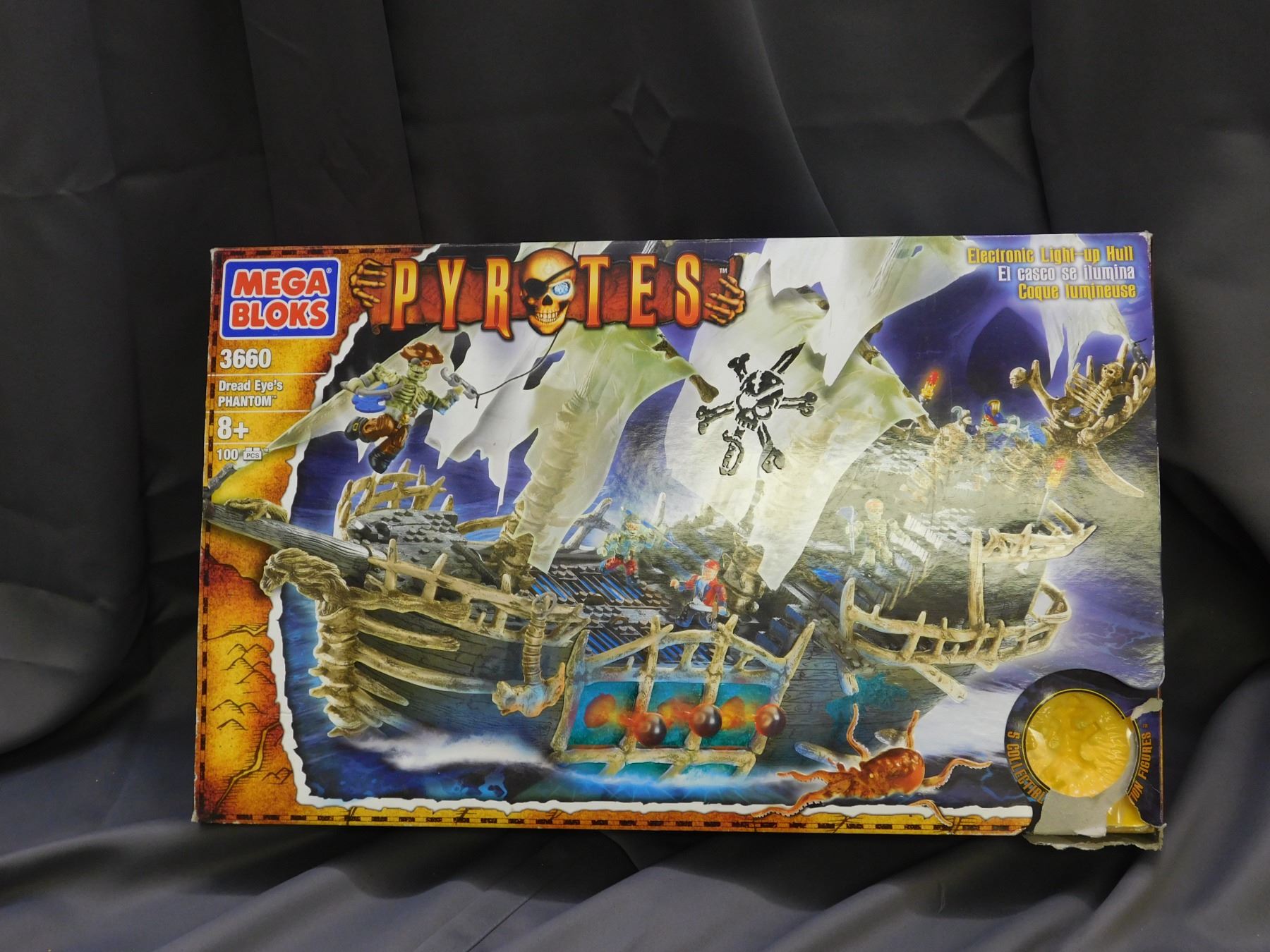 Mega Block Phantom MEGA BLOKS Pirates 3660 Dread Eye's PHANTOM Playset