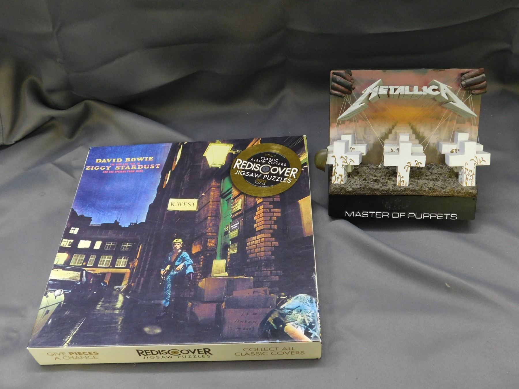 Metallica Master of Puppets 3D Album Cover McFarlane and David Bowie ...