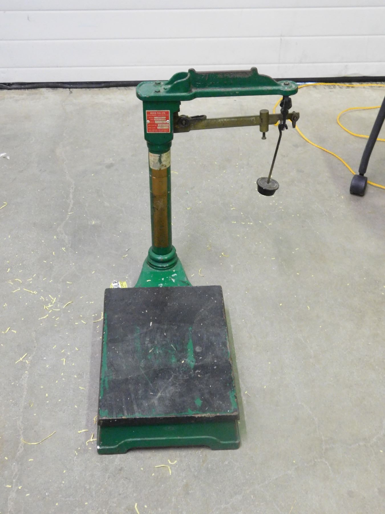 Dover Pad Golden Brand Scale *as is*