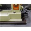 Image 4 : Brother Riviera 1681 Sewing Machine