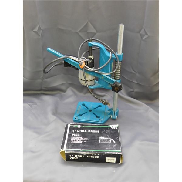 Lot of 2 Power Fist 4" Drill Press Vise like new in box & Black