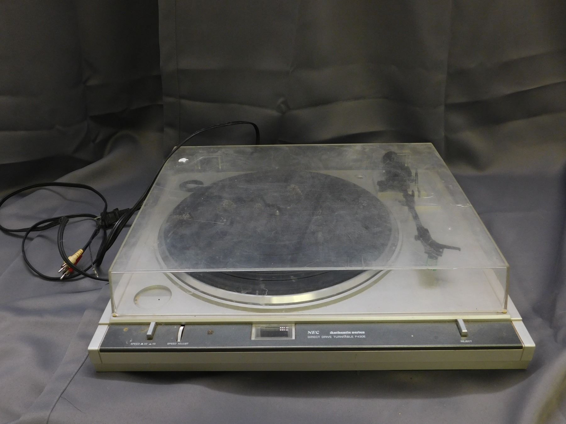 Turntable Record Player NEC Direct Drive P430E