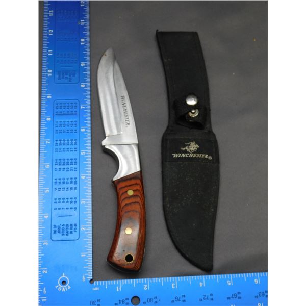 Winchester Fixed Blade Hunting Knife with Sheath