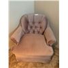 Image 1 : Velvet Chair (See Description)