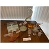 Image 1 : Assortment of Collectible Glass Pieces