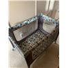 Image 2 : Collapsible Baby Bassinet (27"H x 38.5"W x 24.5"D)