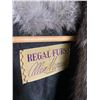 Image 3 : Beautiful Fur Coat (Fits Larger-Sized Women)