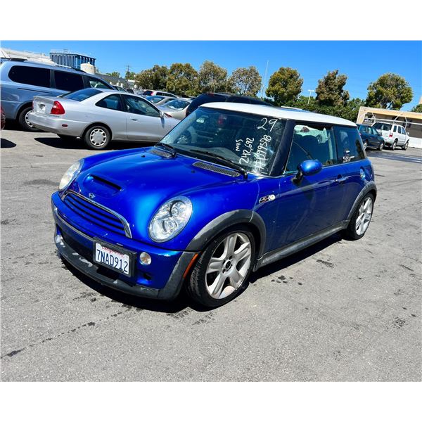 2005 MINI Cooper S