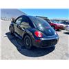 Image 3 : 2010 Volkswagen New Beetle Base PZEV