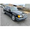 Image 2 : 1990 Mercedes-Benz 300-Class 300 E