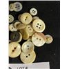 Image 2 : Approx. 35 Victorian & Edwardian M.O Pearl Buttons