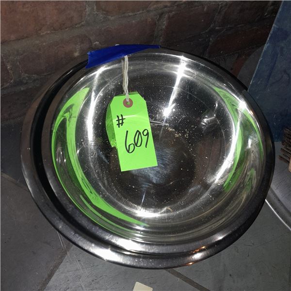 The Fireplace Restaurant - Lot Of Stainless Steel Pickle Bowls