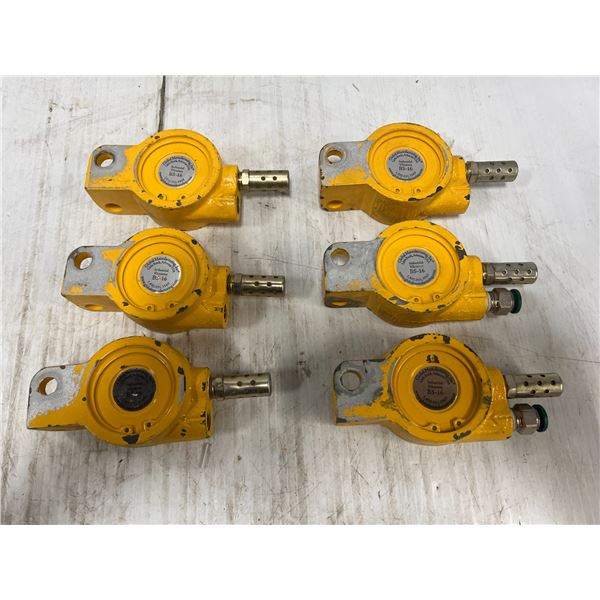 Lot of (6) Global Manufacturing #BS-16 Industrial Vibrators