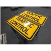 Image 1 : 2 Traffic Control Signs