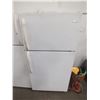 Image 1 : Frigidaire Fridge