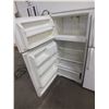 Image 2 : Frigidaire Fridge