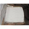 Image 1 : 12 White Face Cloths