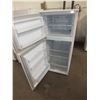 Image 2 : Simplicity Refrigerator