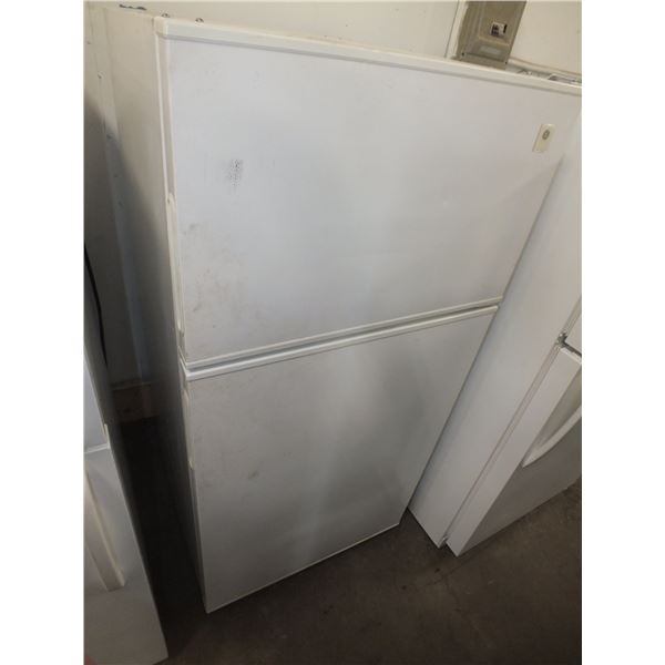 GE White Refrigerator