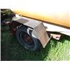 Image 5 : Versa Fiber Glass Tank and Trailer (200 Gallons)
