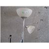 Image 2 : (2) Floor Lamps