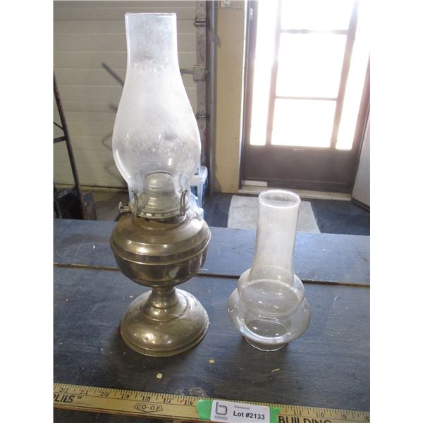 Oil Lamp with 2 Shades