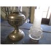 Image 2 : Oil Lamp with 2 Shades