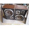 Image 2 : (2) Floor Model Speakers (25" Tall)