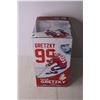 Image 4 : Team Canada 1987 Wayne Gretzky Figurine (NIB)