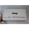 Image 2 : Assorted ATV Manuals - 2013 Jeep Manual