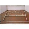 Image 3 : *Vintage White Cast Iron Single Bed Frame - 46" Wide