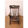 Image 1 : *Vintage Wooden Rocking Chair