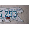 Image 2 : 1975 Northwest Territories Polar Bear License Plate