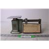 Image 1 : Vintage Letter Scale