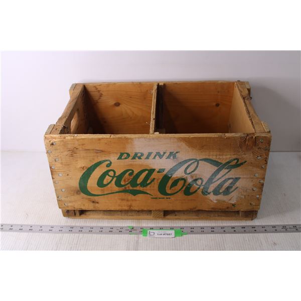 Vintage 1973 Coca Cola Crate