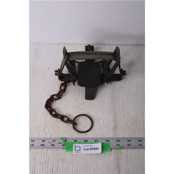 Metal Leg Hold Trap