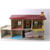Image 5 : Vintage Tin Doll House