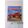 Image 1 : Allis-Chalmers Tractors Book
