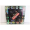 Image 4 : Monopoly Star Wars Limited Collector's Edition Board Game