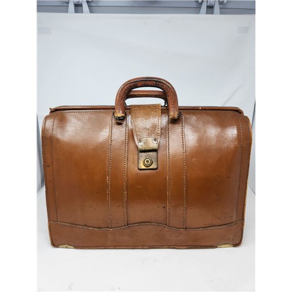Vintage cowhide leather briefcase