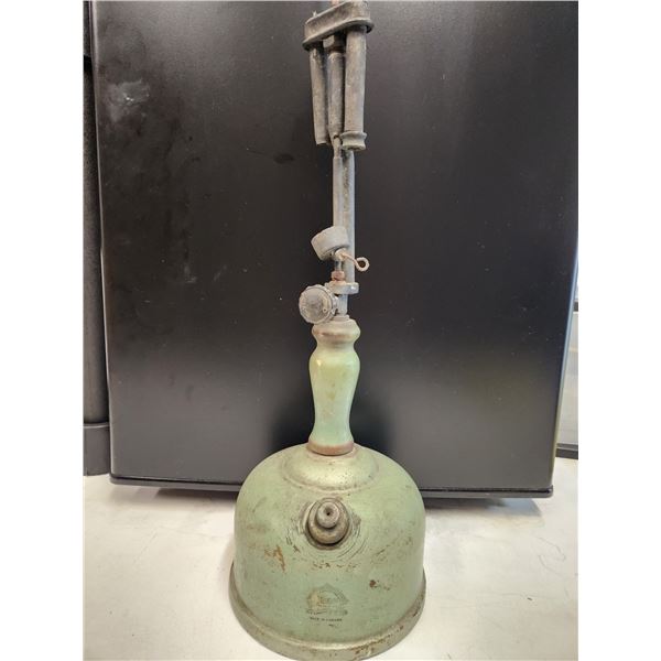 Antique Coleman Lantern