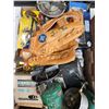 Image 1 : Box lot 1