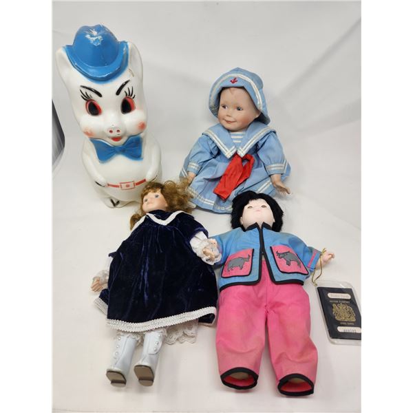 Doll and Bank Lot