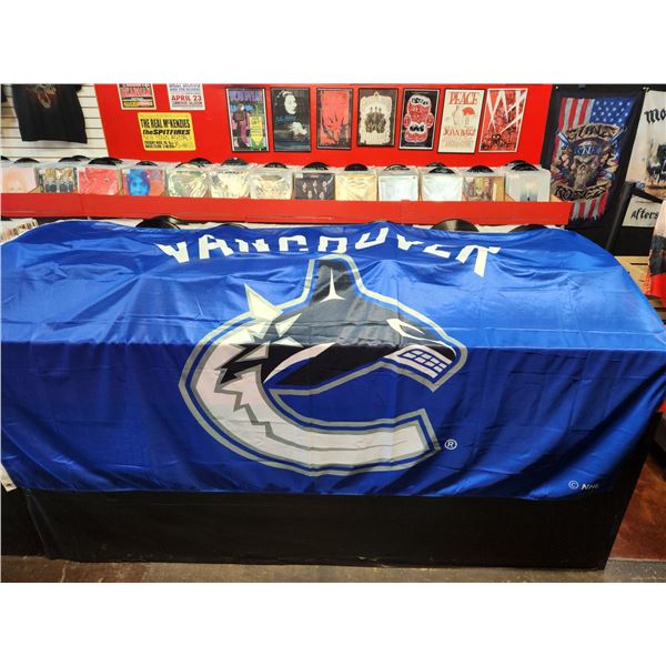 Large Canucks Flag